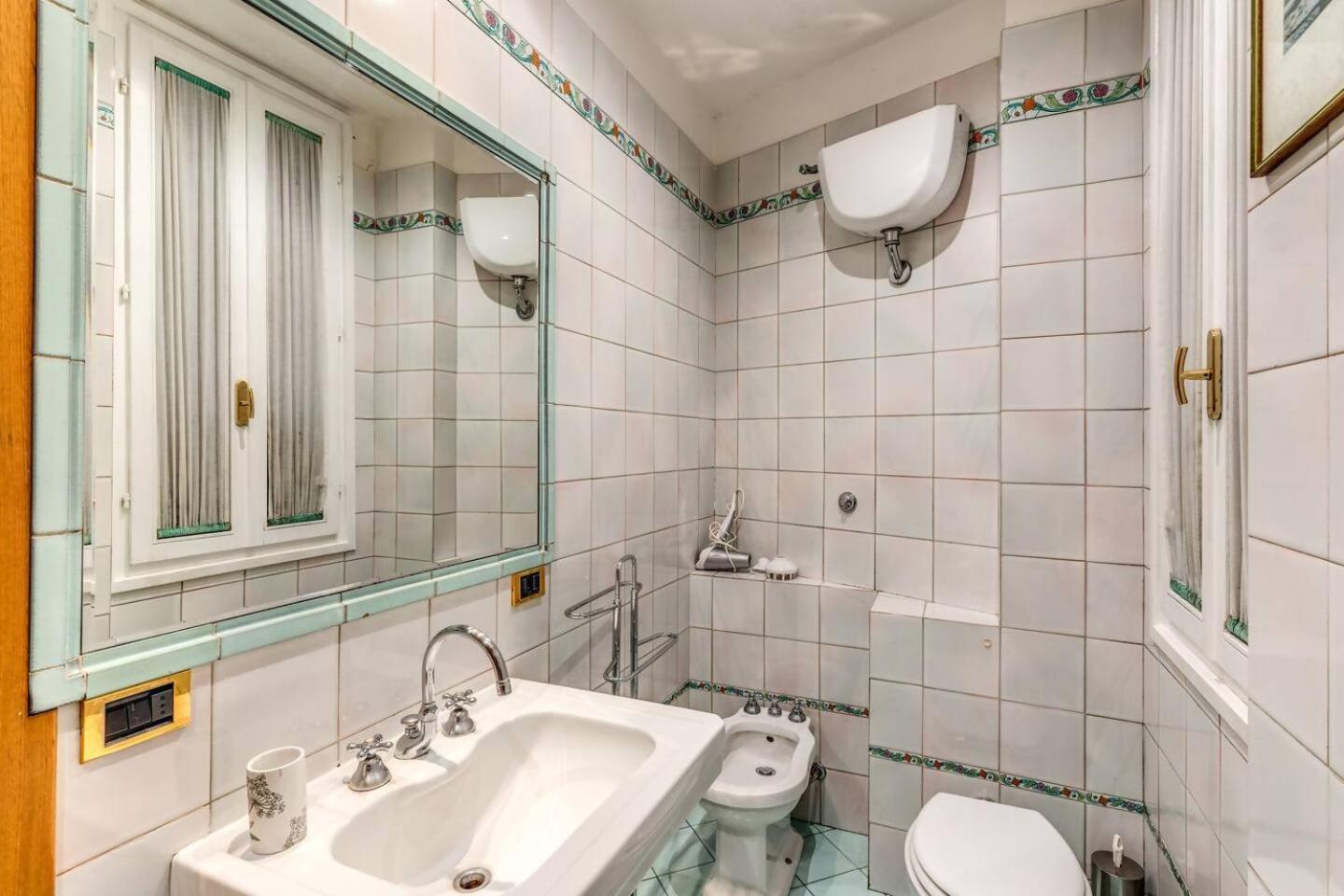 דירות רומא Cozy Flat In Trevi Fountain מראה חיצוני תמונה