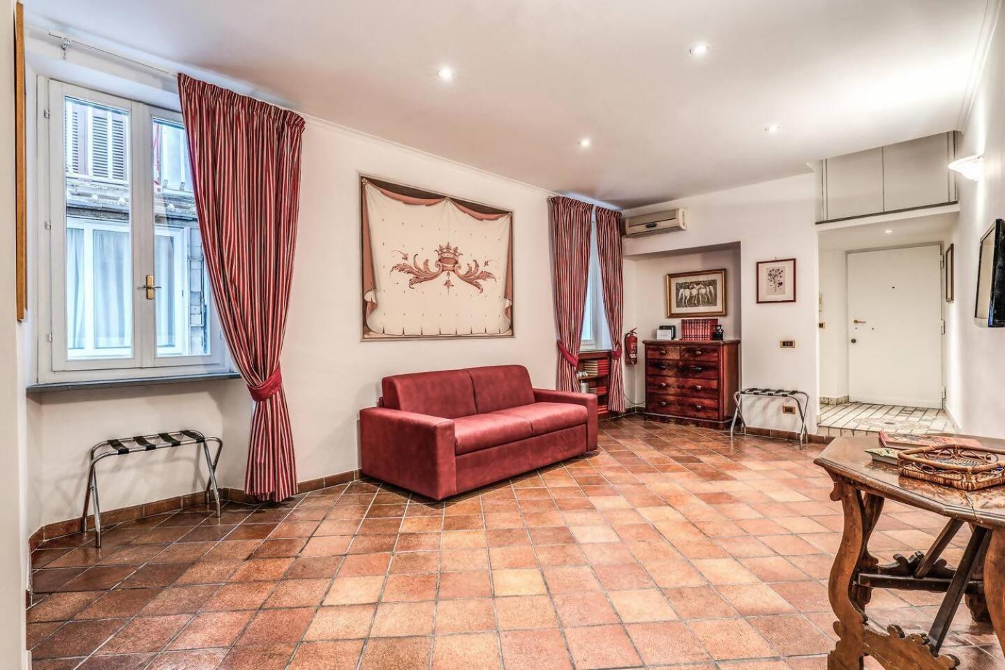 דירות רומא Cozy Flat In Trevi Fountain מראה חיצוני תמונה