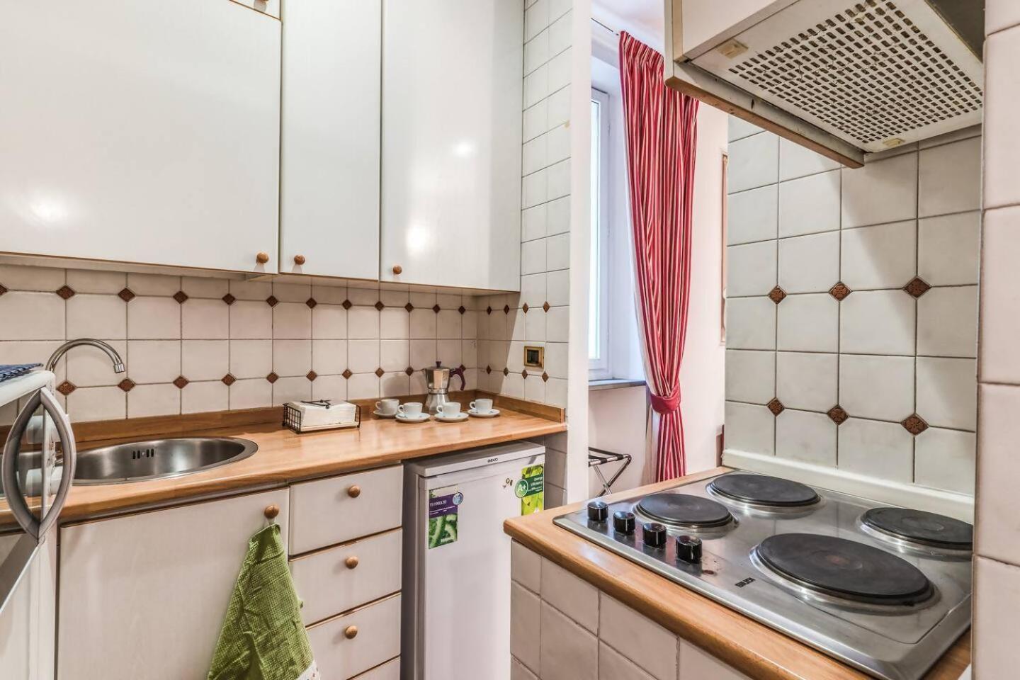 דירות רומא Cozy Flat In Trevi Fountain מראה חיצוני תמונה
